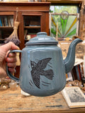 Sparrow tea pot